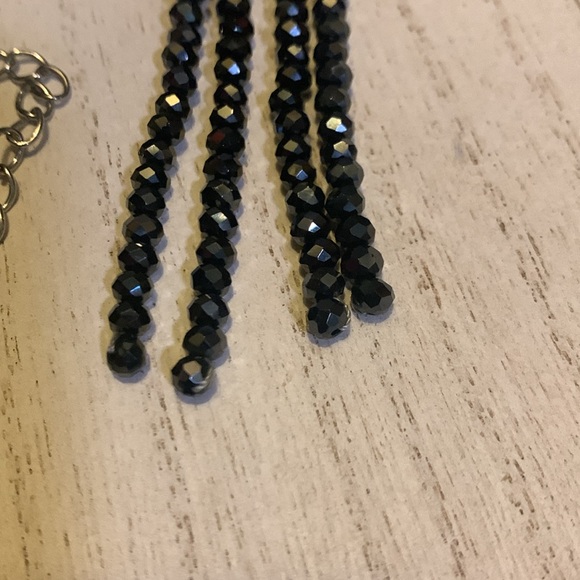 Ann Taylor LOFT Outlet Becklace - Picture 5 of 8